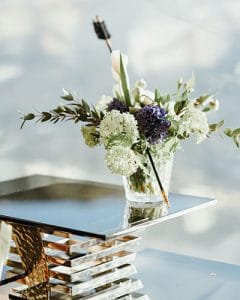 Spring cocktail decoration with tulips